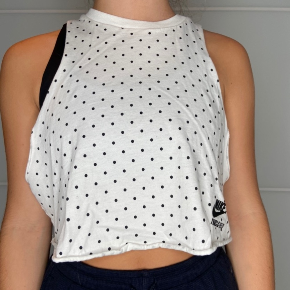 nike crop cami
